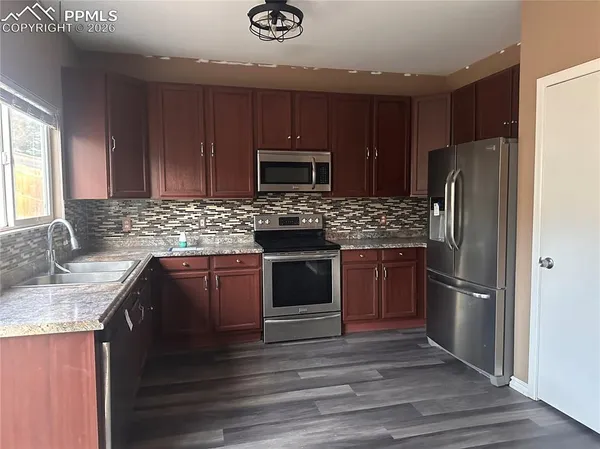 $400,000 | 628 Prairie Star Circle, Colorado Springs, CO 80916