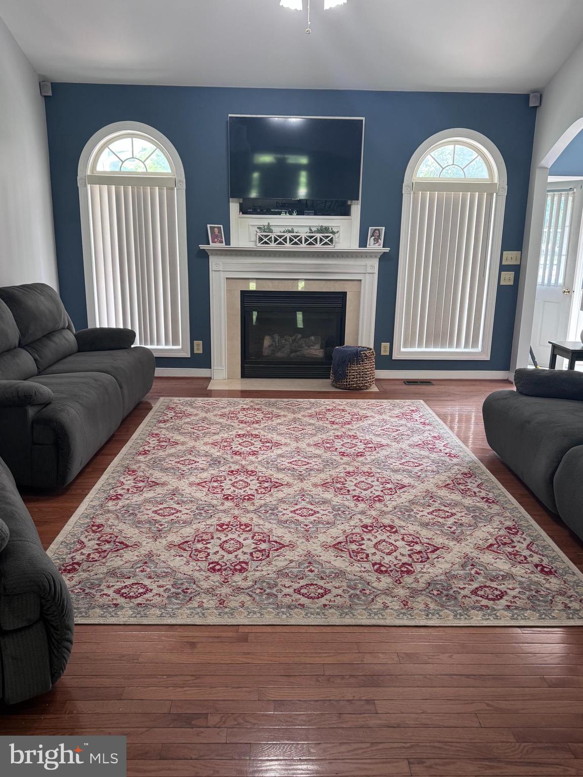 4952 Lansdowne Road Fredericksburg, VA 22408 - Photo 11 of 32 Family Room