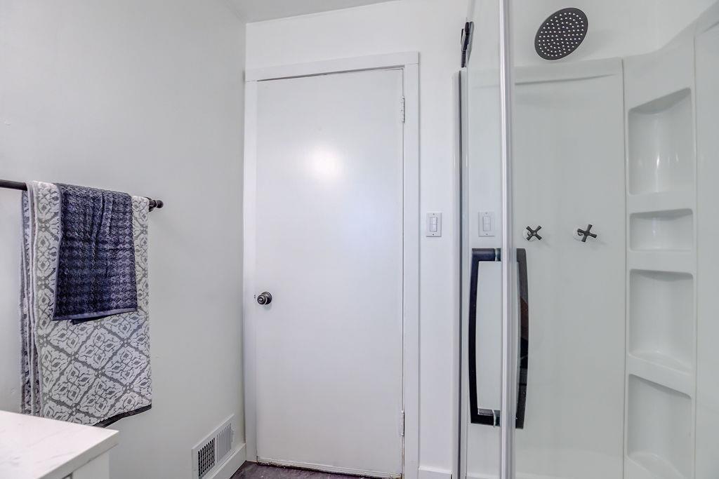 6294 Thole Road Cincinnati, OH 45230 - Photo 19 of 36