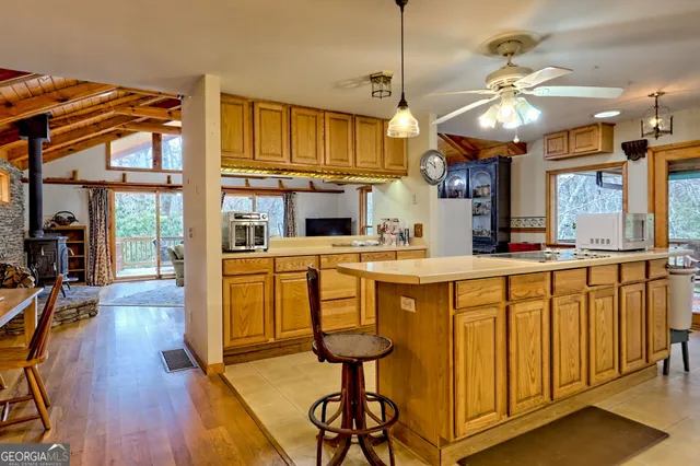 $795,000 | 7829 Dillard Road, Scaly Mountain, NC 28775