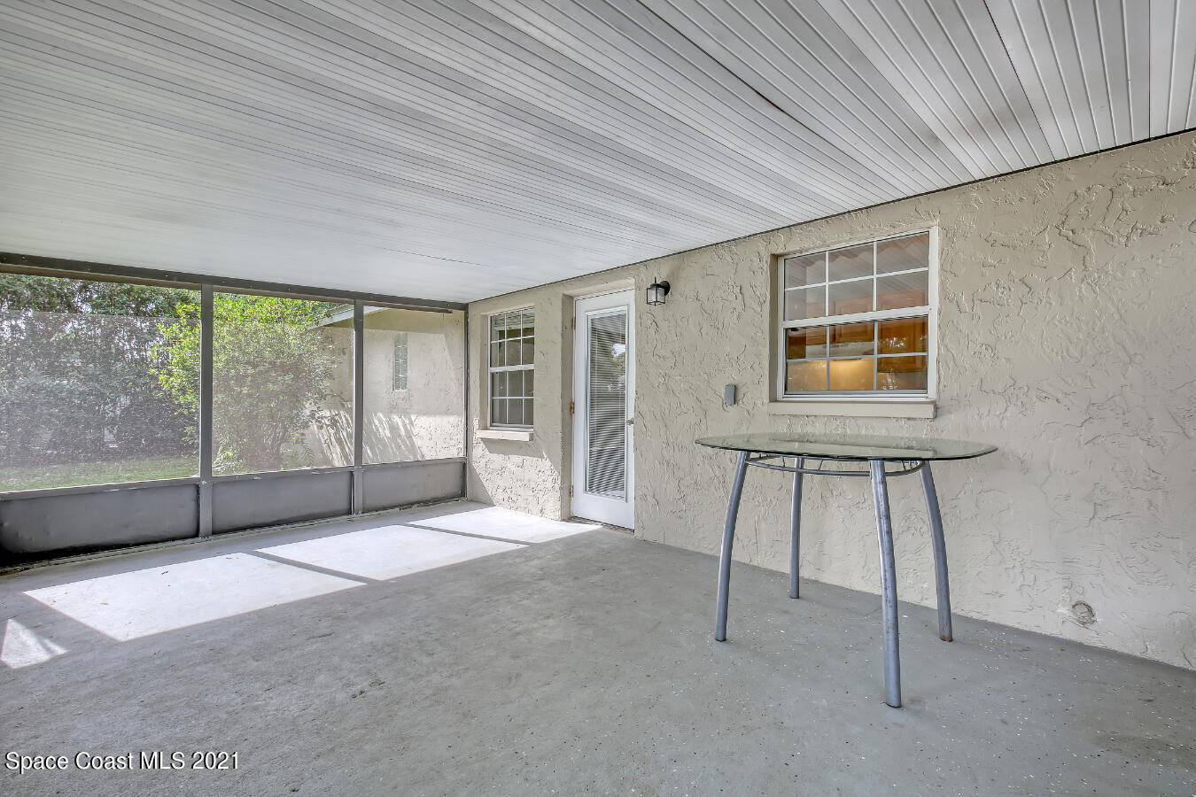 544 Edward Road Melbourne, FL 32904 - Photo 23 of 30 Back Porch