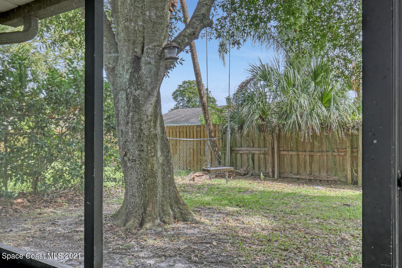544 Edward Road Melbourne, FL 32904 - Photo 25 of 30 Backyard
