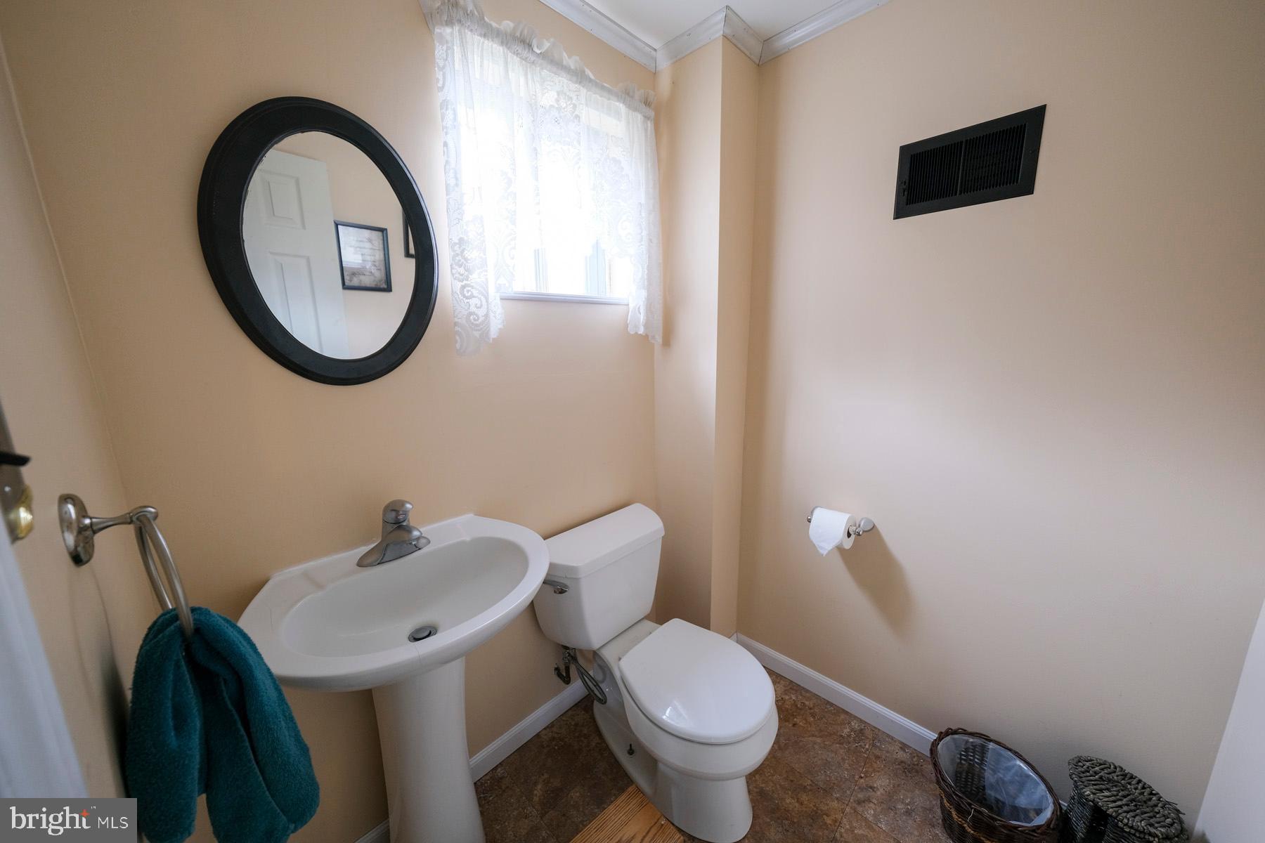 2319 Alsace Road Reading, PA 19604 - Photo 20 of 22