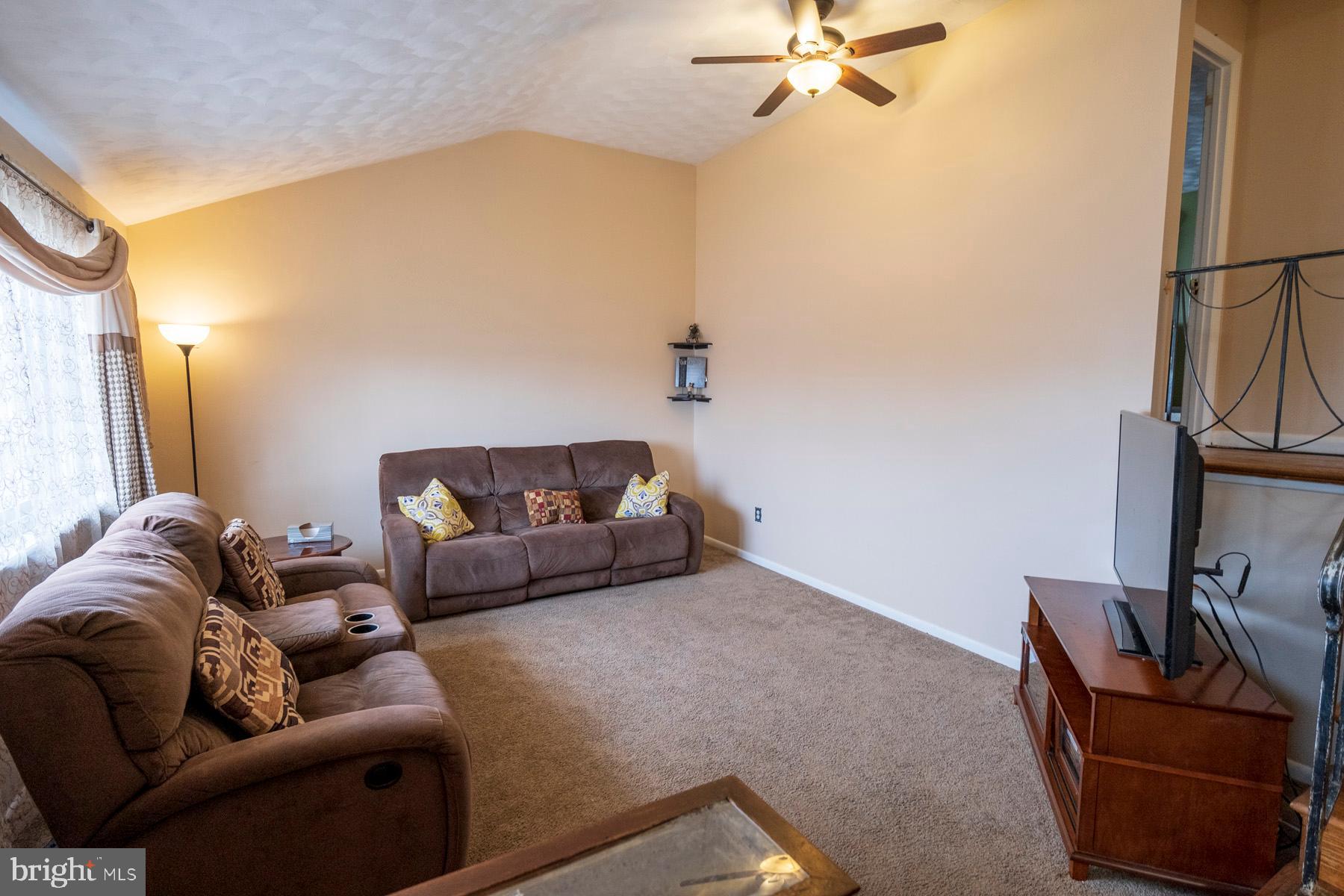 2319 Alsace Road Reading, PA 19604 - Photo 6 of 22