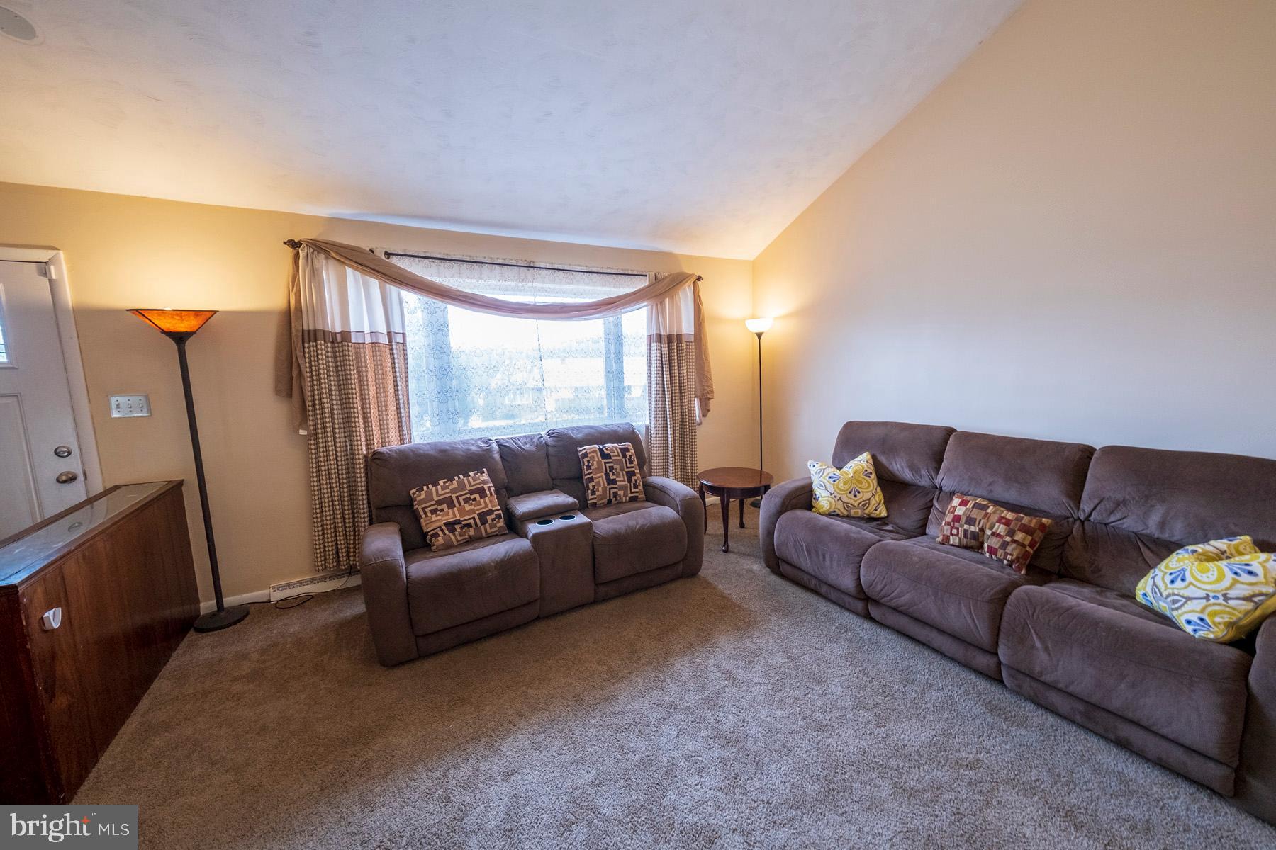 2319 Alsace Road Reading, PA 19604 - Photo 7 of 22