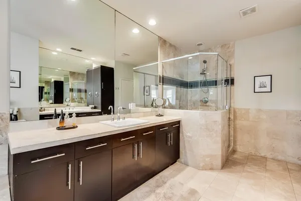 $678,000 | 2123 Albany Street, Dallas, TX 75201
