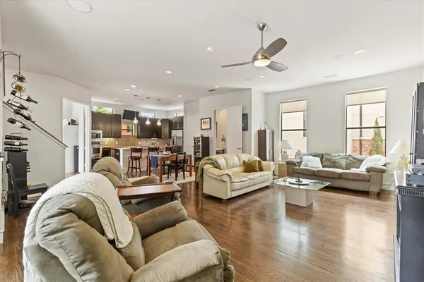 $678,000 | 2123 Albany Street, Dallas, TX 75201