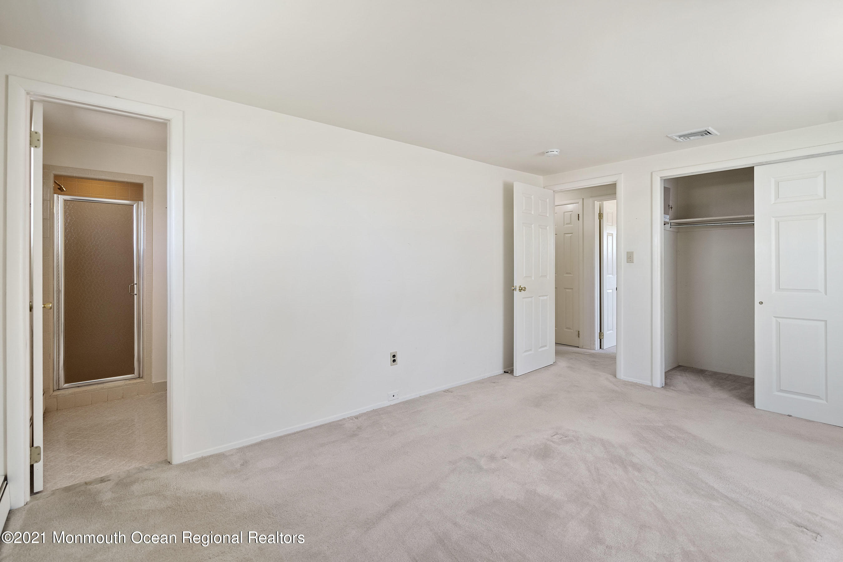 2 Cutlass Way Waretown, NJ 08758 - Photo 24 of 50 Primary bedroom ensuite