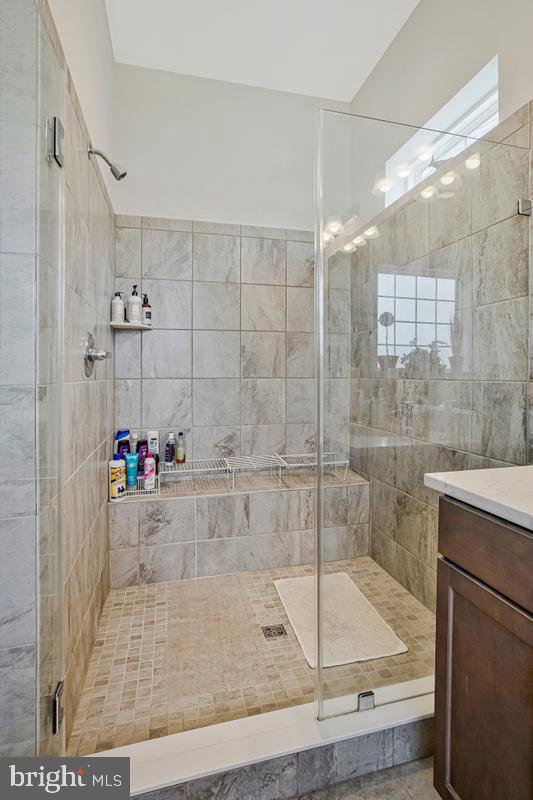 2864 Soft Rush Way Odenton, MD 21113 - Photo 25 of 62 Primary Bath
