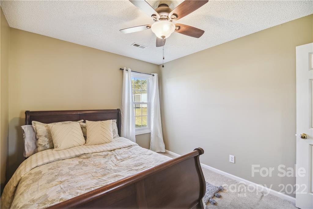 2452 Hunters Way Monroe, NC 28110 - Photo 15 of 31 Gallery Image 15
