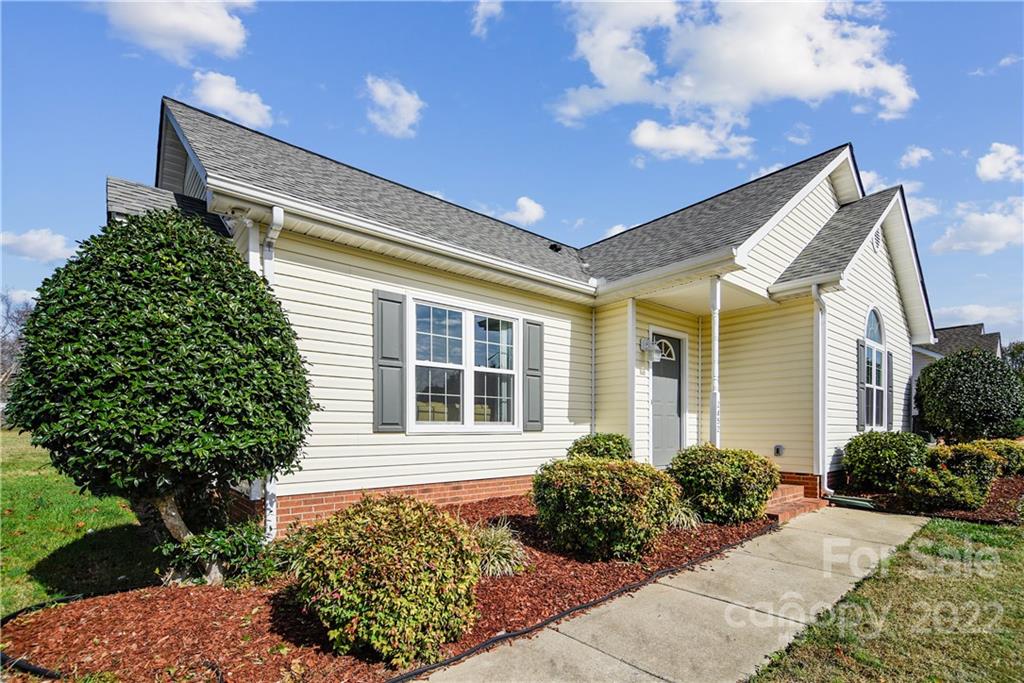 2452 Hunters Way Monroe, NC 28110 - Photo 3 of 31 Gallery Image 3