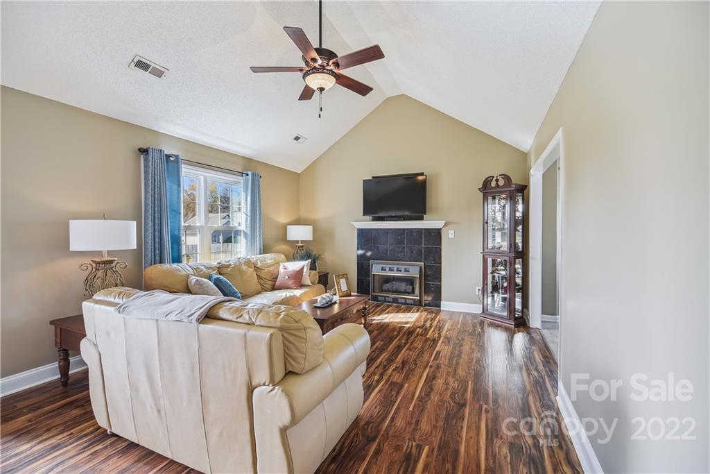 2452 Hunters Way Monroe, NC 28110 - Photo 5 of 31 Gallery Image 5