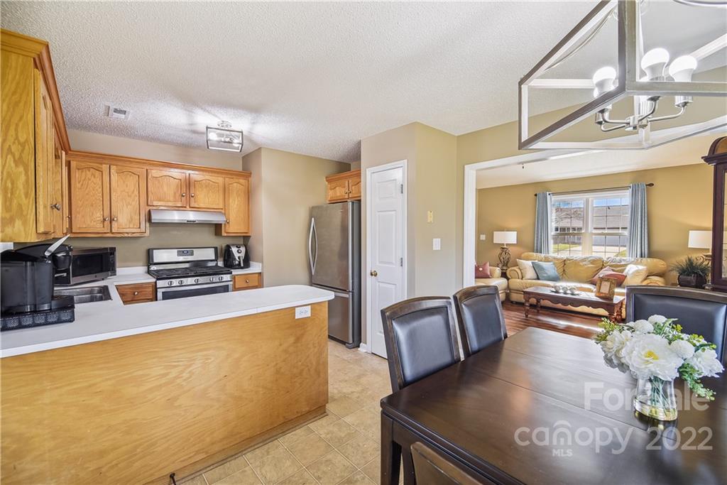 2452 Hunters Way Monroe, NC 28110 - Photo 10 of 31 Gallery Image 10
