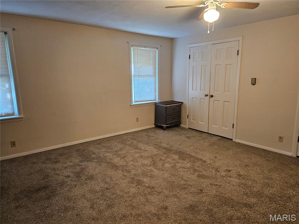 1050 Maple Grove Avenue Greenville, IL 62246 - Photo 11 of 55