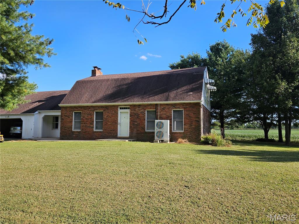 1050 Maple Grove Avenue Greenville, IL 62246 - Photo 23 of 55