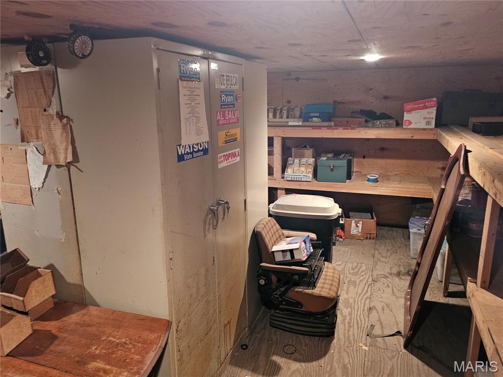 1050 Maple Grove Avenue Greenville, IL 62246 - Photo 33 of 55