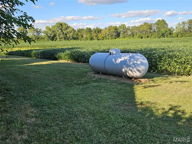 $349,000 | 1050 Maple Grove Avenue, Greenville, IL 62246