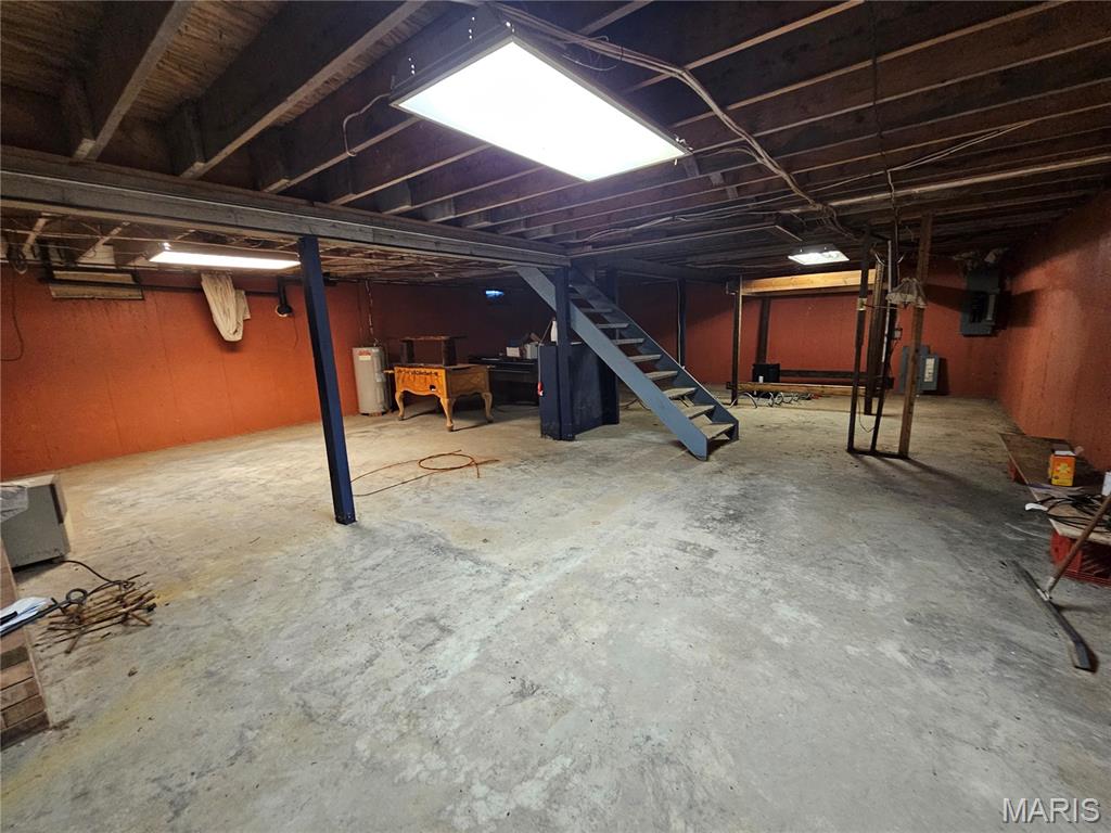 1050 Maple Grove Avenue Greenville, IL 62246 - Photo 8 of 55