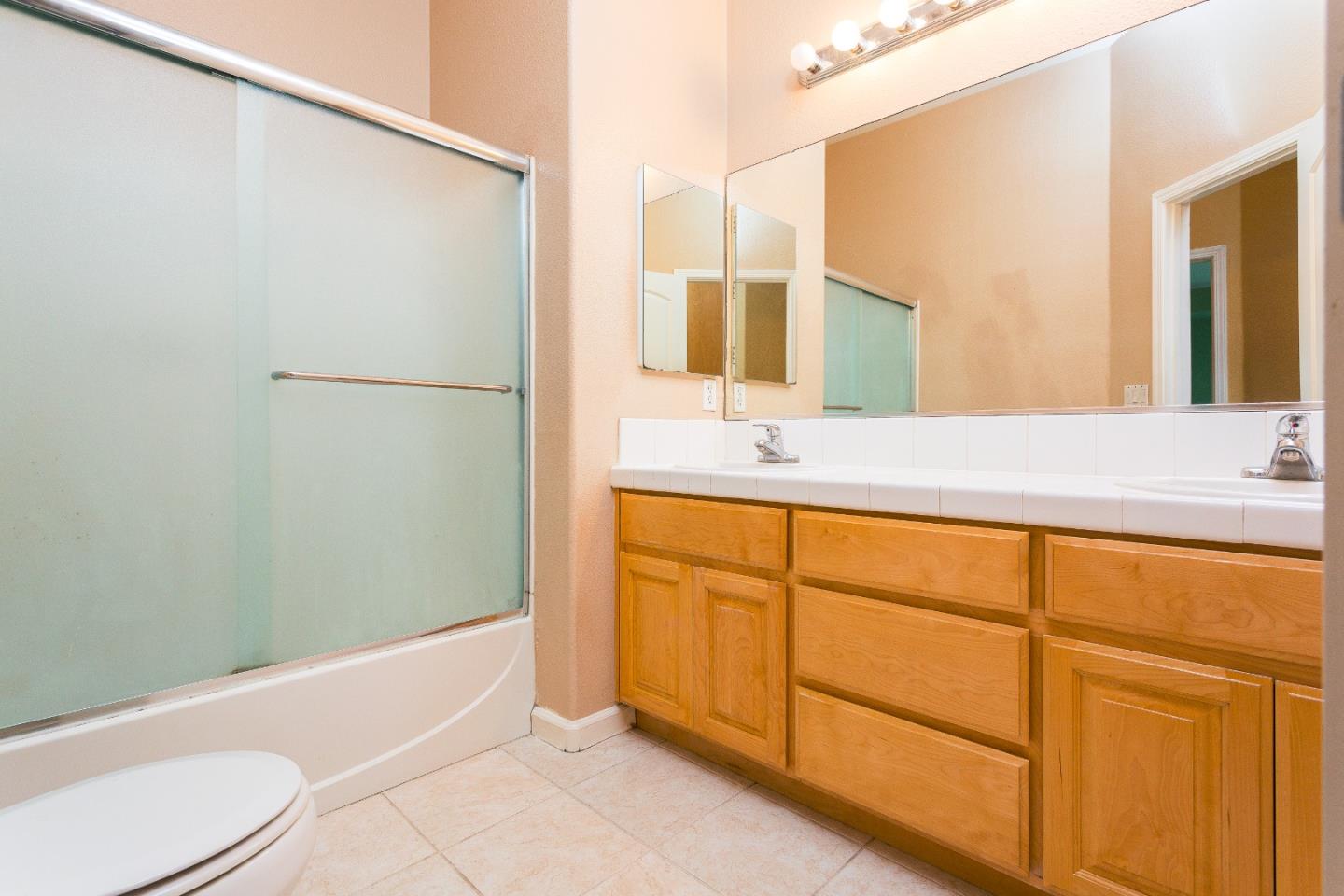 129 Toscano Loop Freedom, CA 95019 - Photo 7 of 15 Gallery Image 7