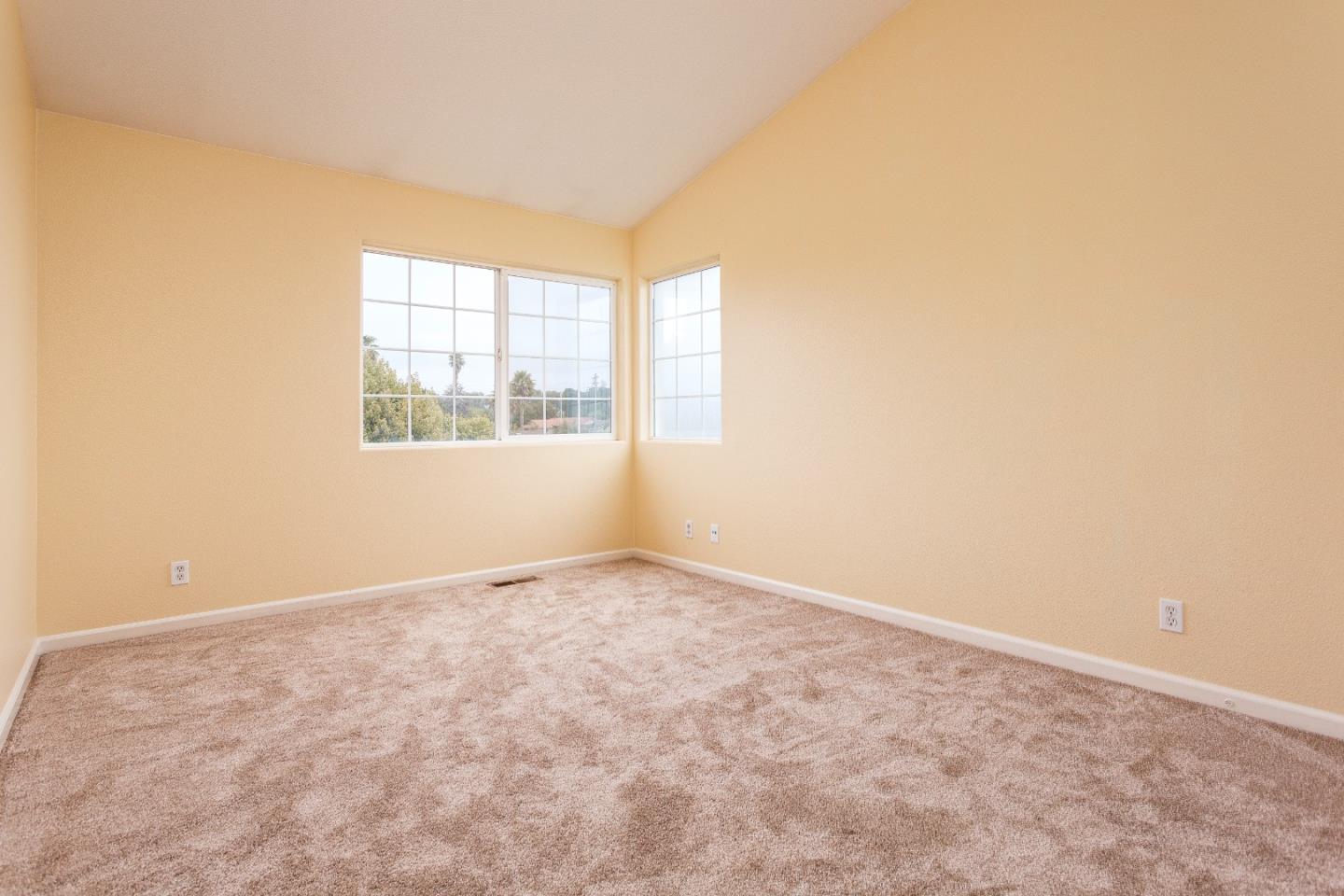 129 Toscano Loop Freedom, CA 95019 - Photo 8 of 15 Gallery Image 8