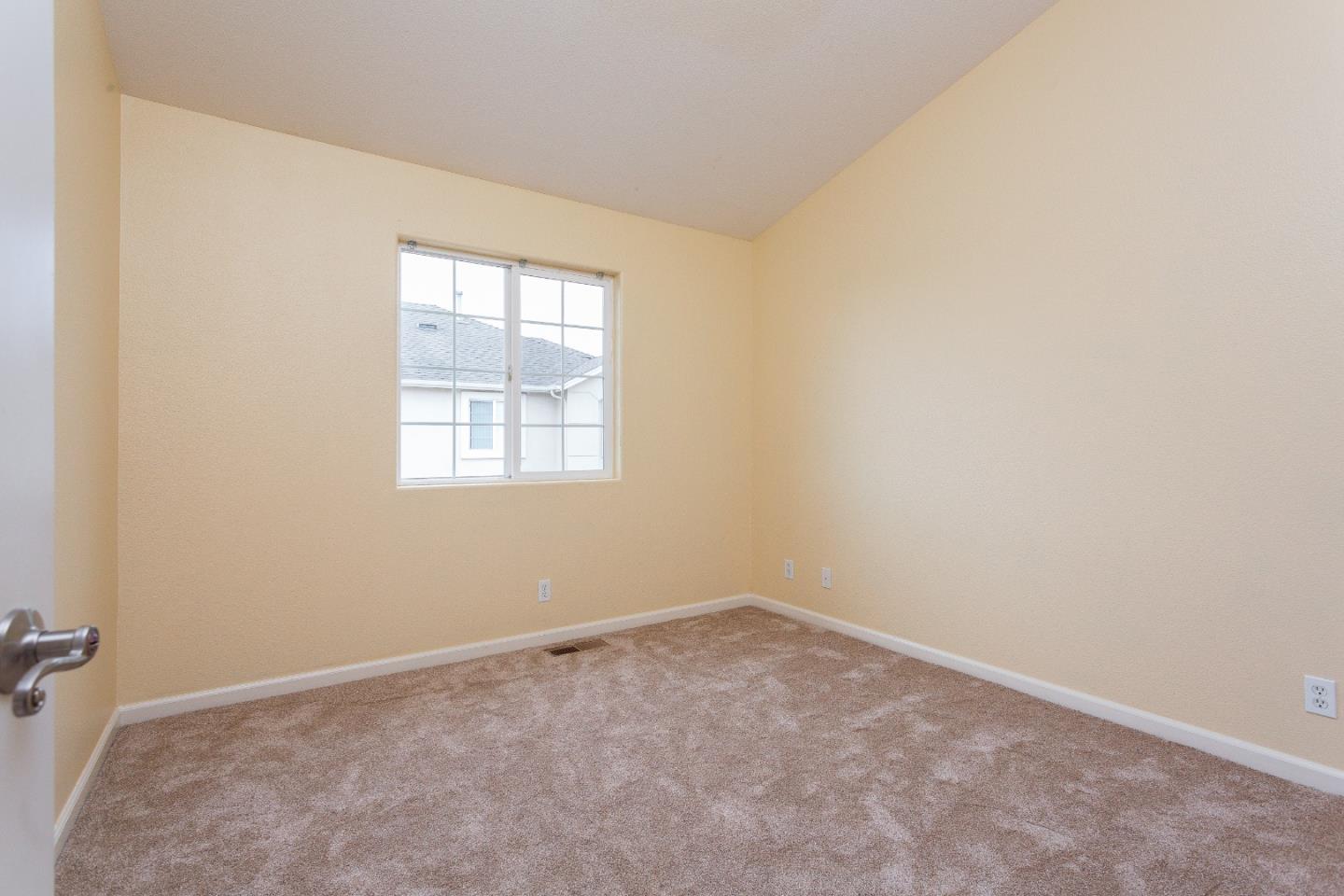 129 Toscano Loop Freedom, CA 95019 - Photo 9 of 15 Gallery Image 9