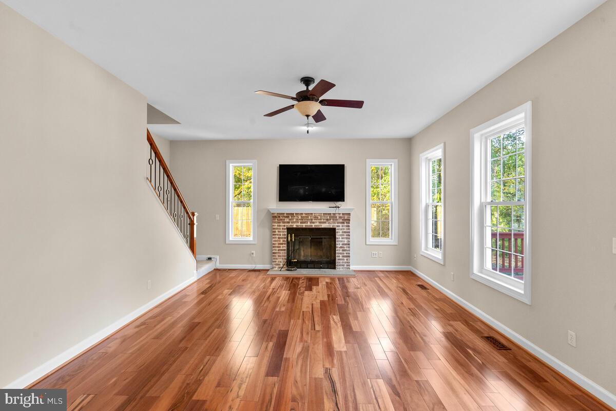 19127 Muncaster Road Derwood, MD 20855 - Photo 13 of 71 Gallery Image 13