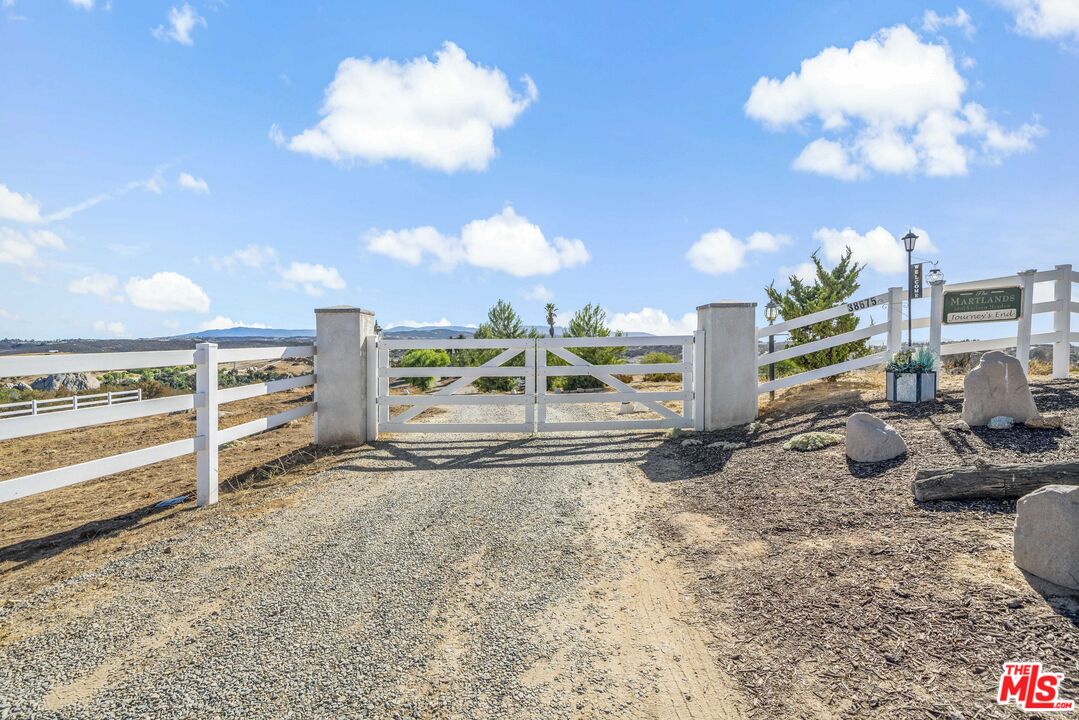 38675 Green Meadow Road Temecula, CA 92592 - Photo 14 of 74