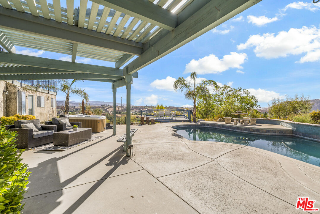 38675 Green Meadow Road Temecula, CA 92592 - Photo 21 of 74