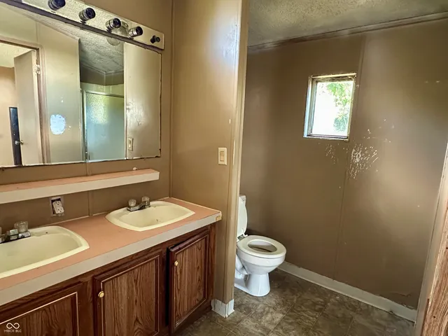 $75,000 | 71 Bubble Loo Road, Cloverdale, IN 46120