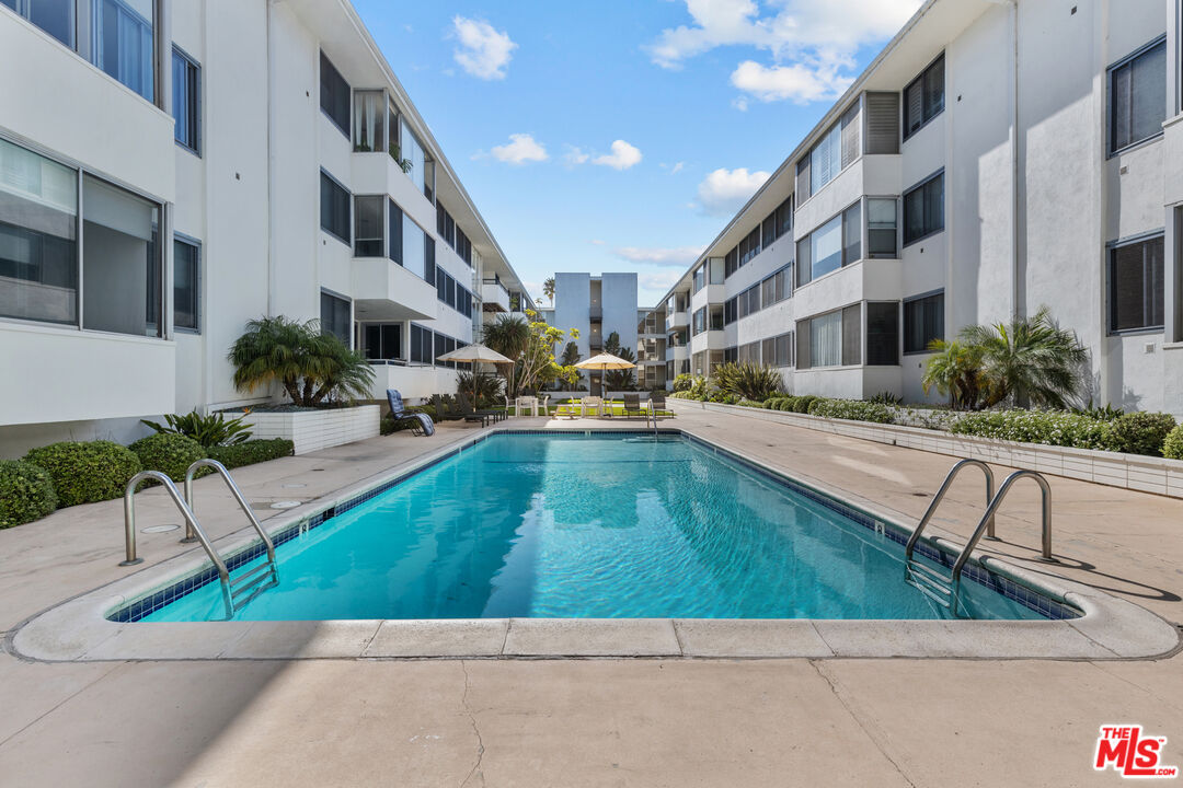 8701 Delgany Avenue, Unit 112 Playa del Rey, CA 90293 - Photo 20 of 22