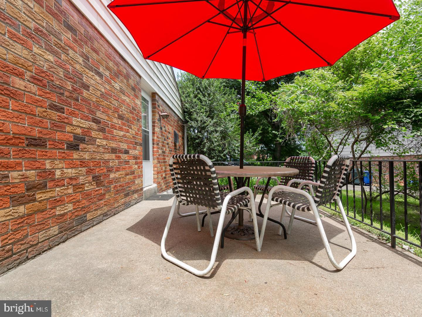 21 Downs Circle Wynnewood, PA 19096 - Photo 33 of 34