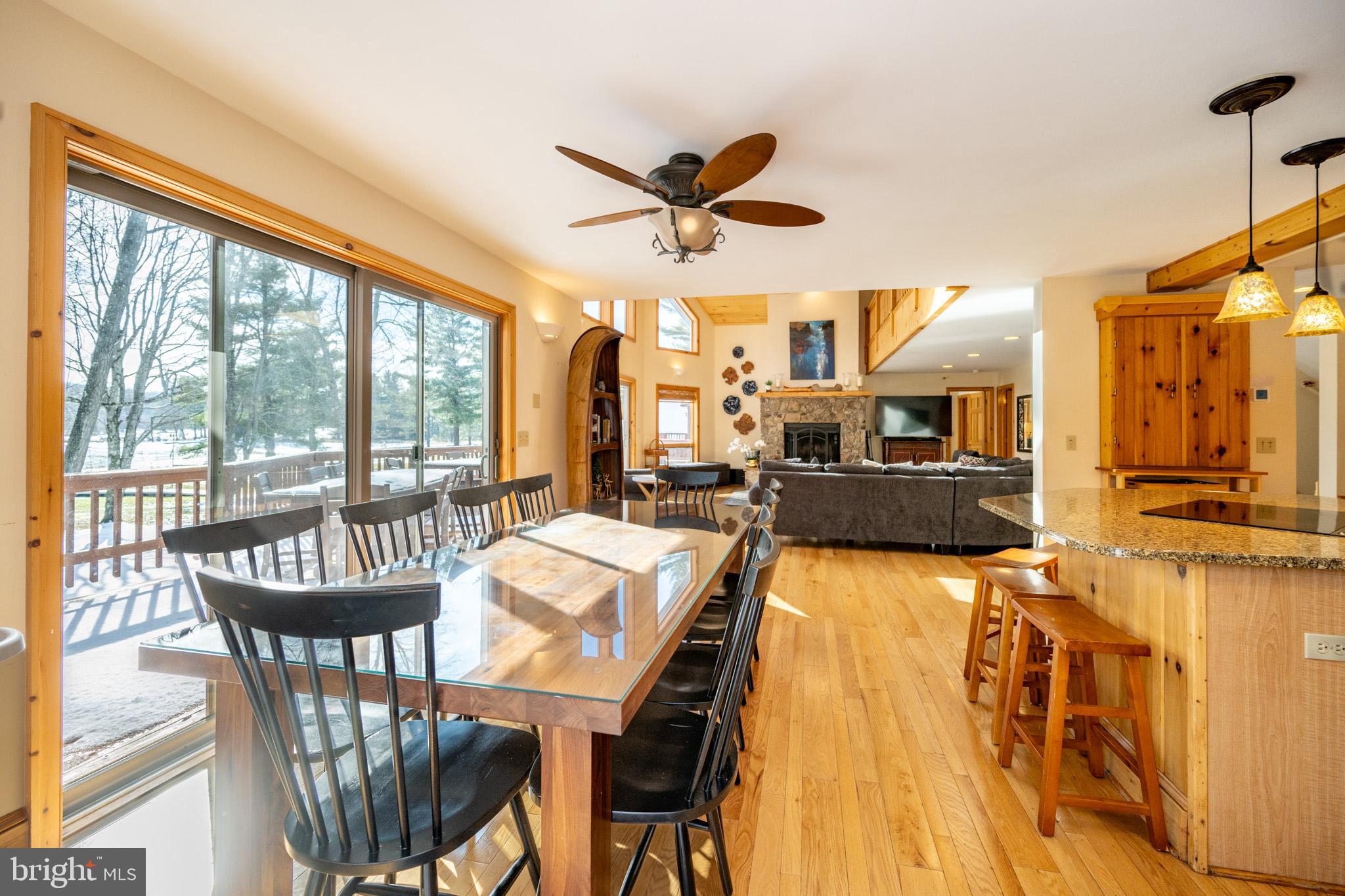 1738 Paradise Point Road Oakland, MD 21550 - Photo 12 of 97 Gallery Image 12