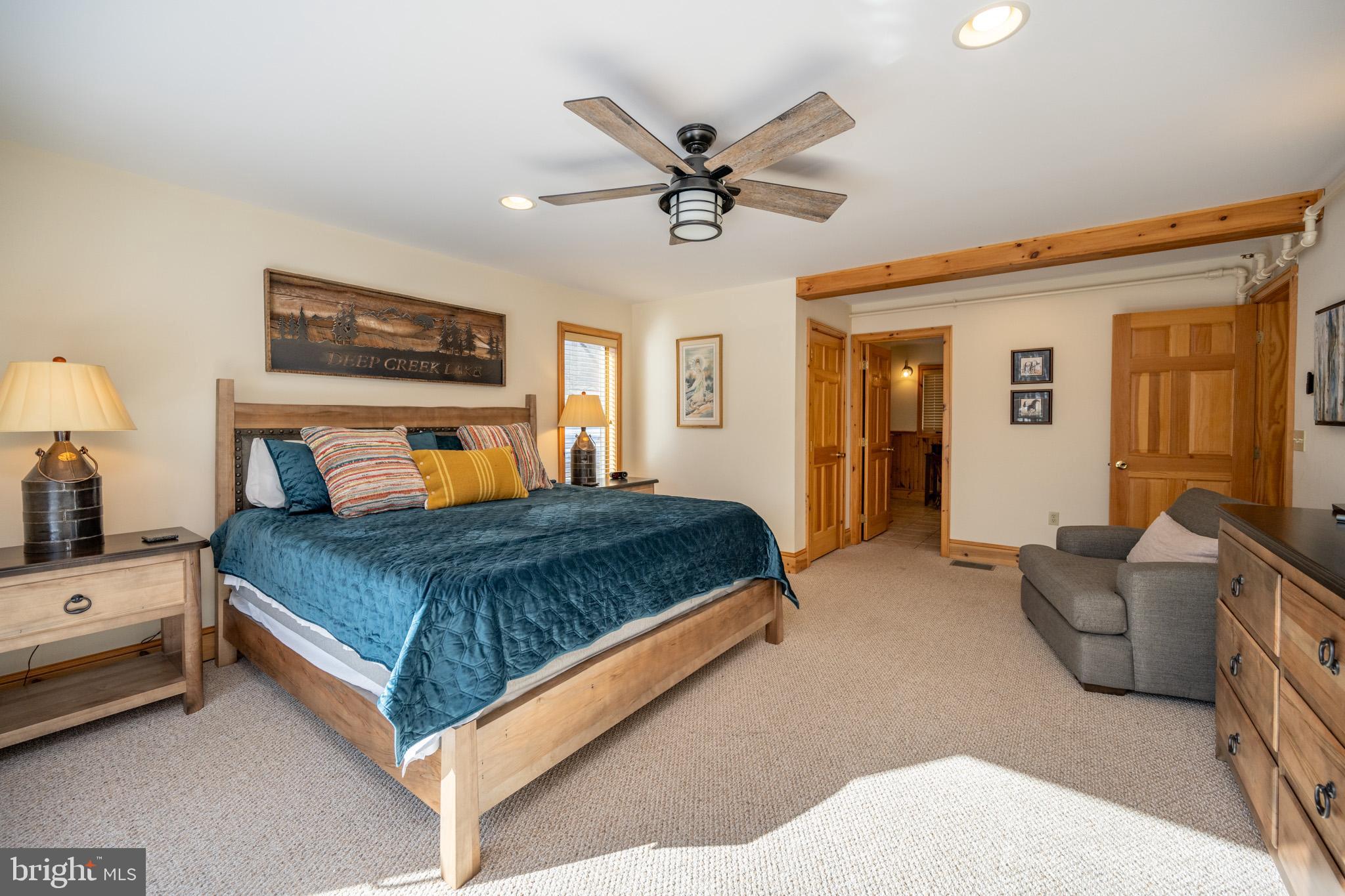 1738 Paradise Point Road Oakland, MD 21550 - Photo 25 of 97 Gallery Image 25