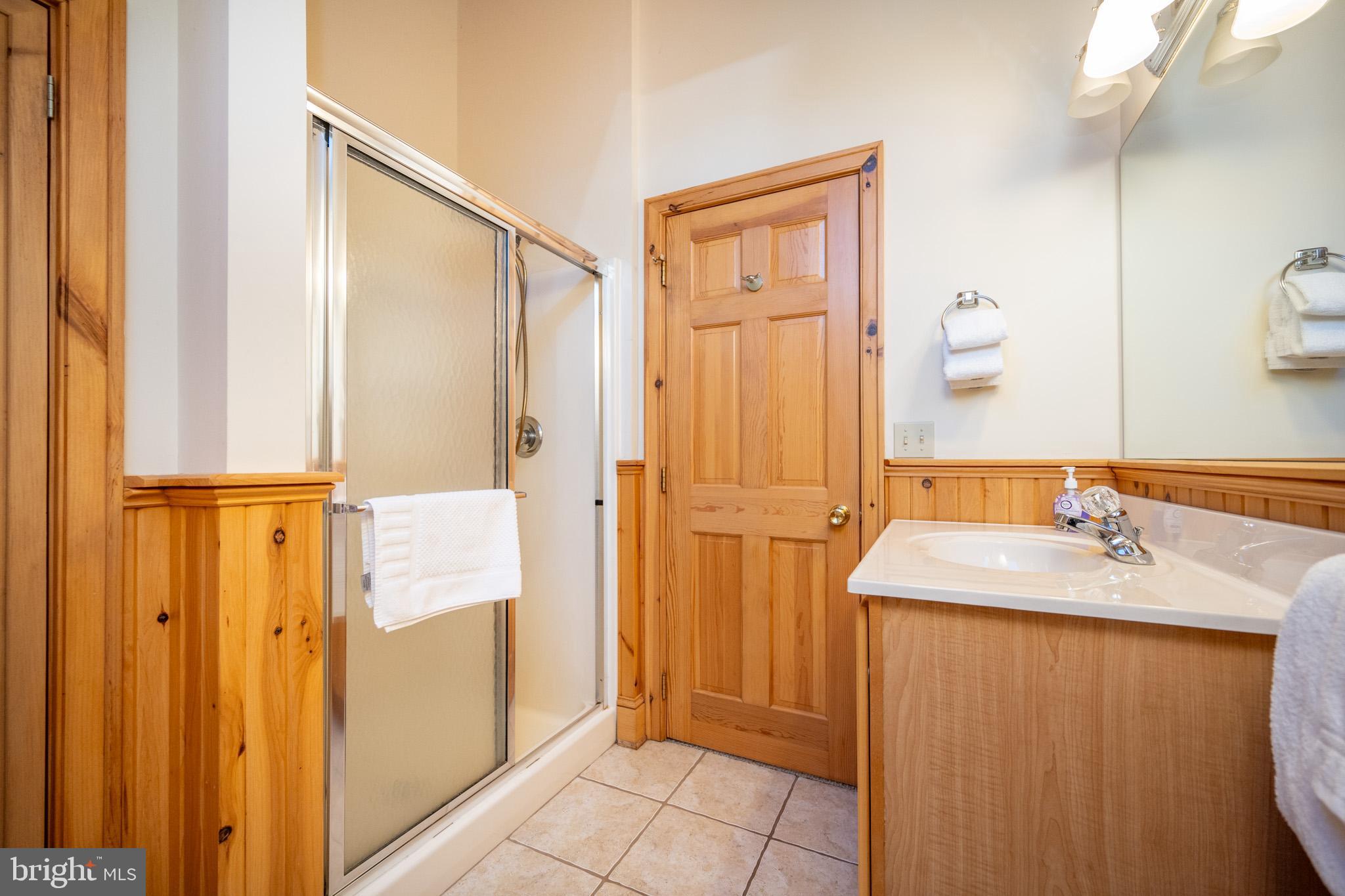 1738 Paradise Point Road Oakland, MD 21550 - Photo 38 of 97 Gallery Image 38