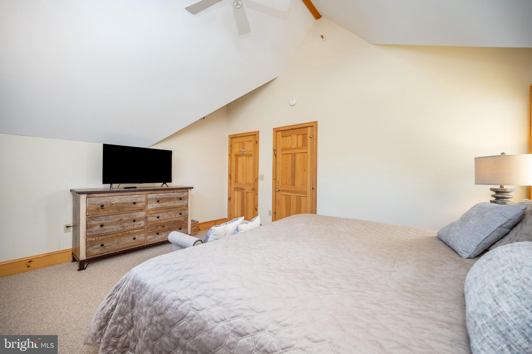 1738 Paradise Point Road Oakland, MD 21550 - Photo 47 of 97 Gallery Image 47