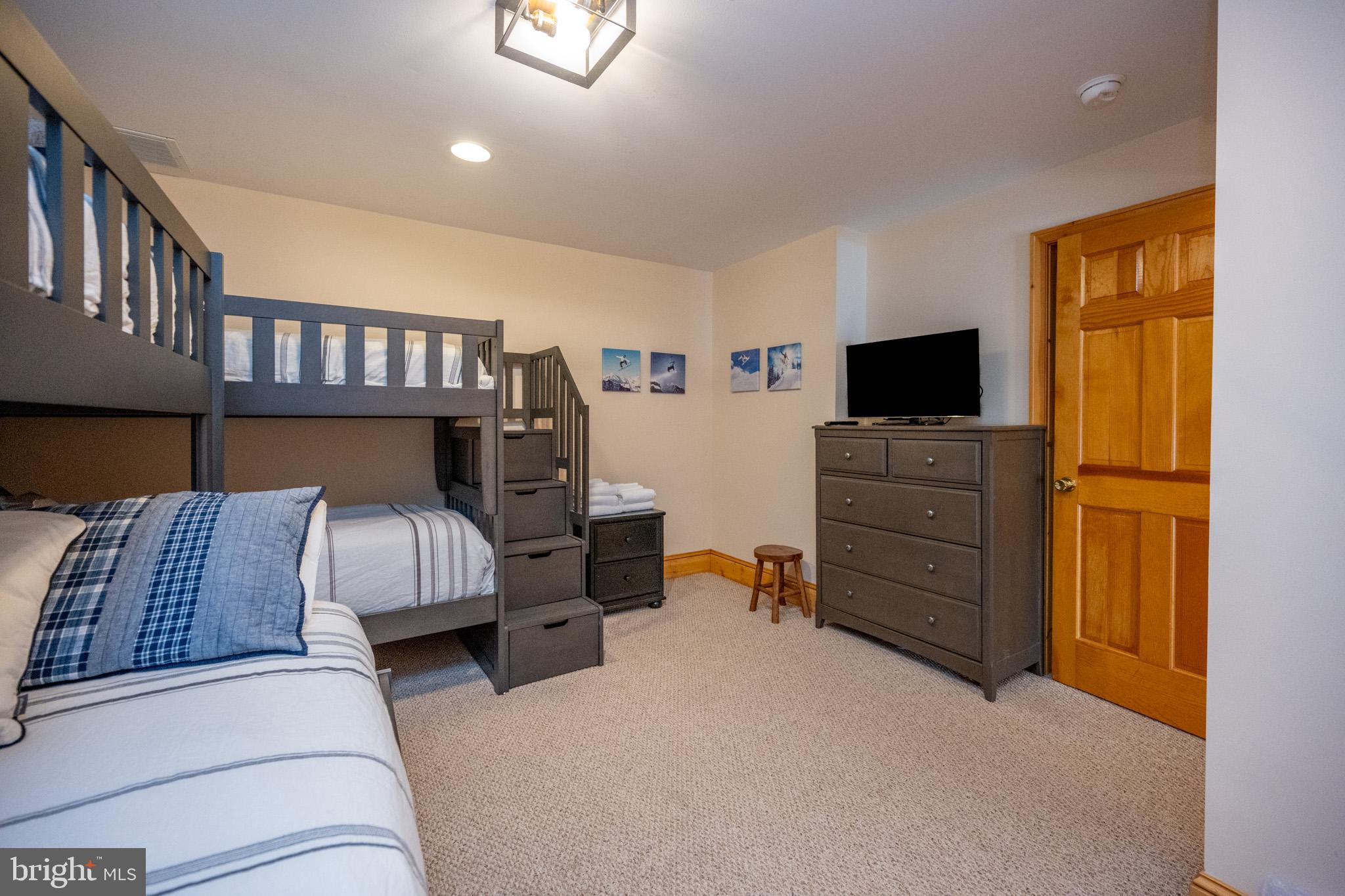 1738 Paradise Point Road Oakland, MD 21550 - Photo 66 of 97 Gallery Image 66