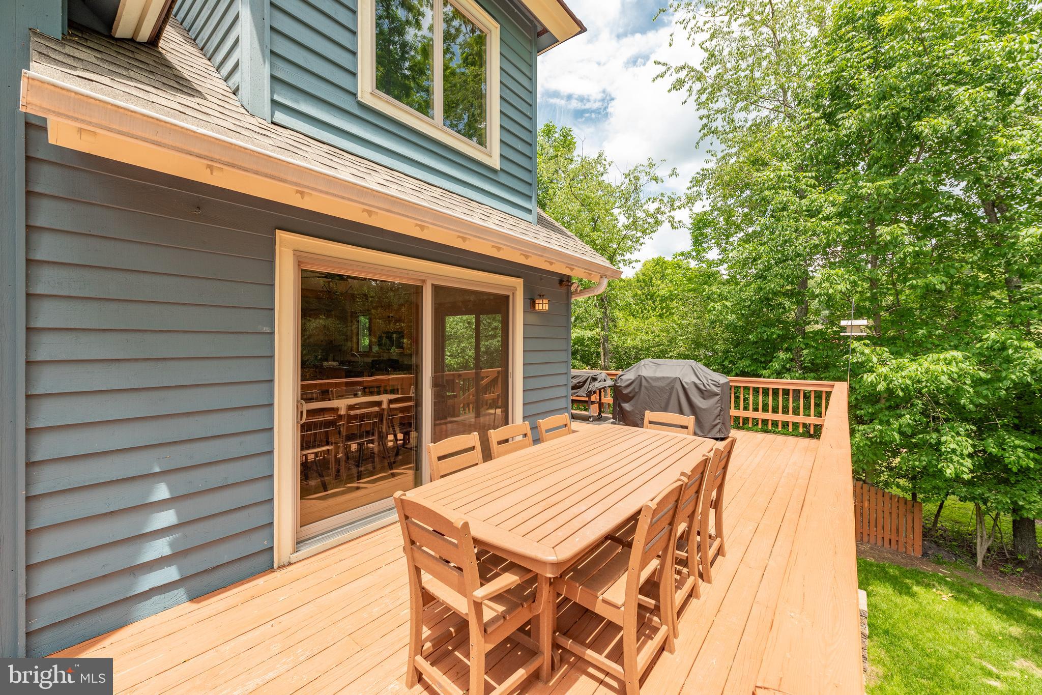 1738 Paradise Point Road Oakland, MD 21550 - Photo 86 of 97 Gallery Image 86
