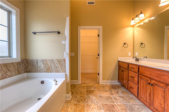 1232 Rimrock Road Smyrna, TN 37167 - Photo 11 of 17 Gallery Image 11