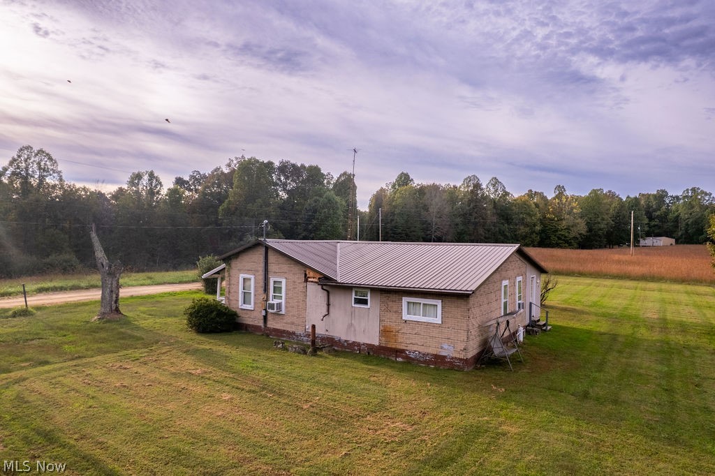 1233 Dutchman Ridge Road Macfarlan, WV 26148 - Photo 19 of 40 Gallery Image 19