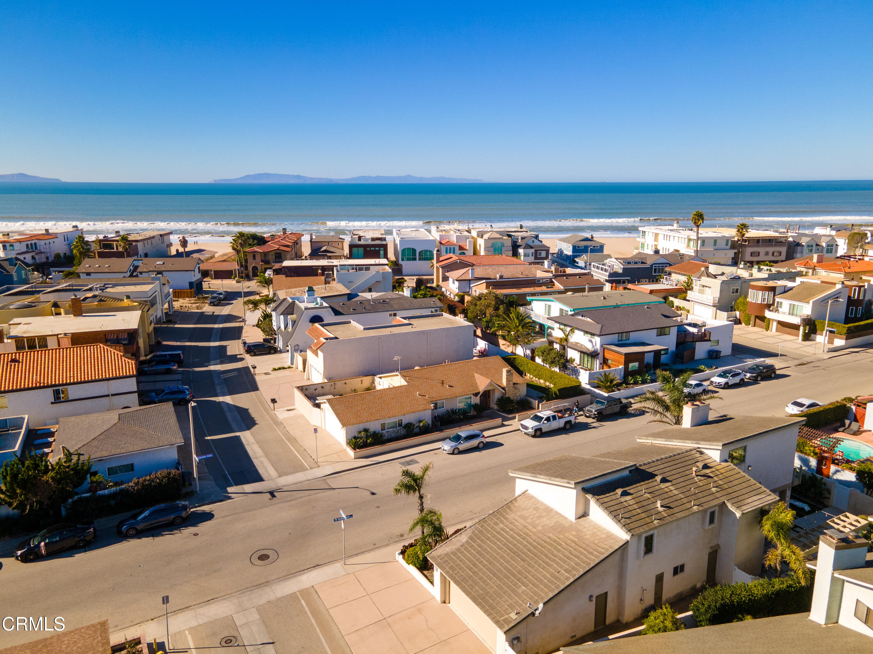 1150 Mandalay Beach Road Oxnard, CA 93035 - Photo 45 of 48 an aerial view of parking