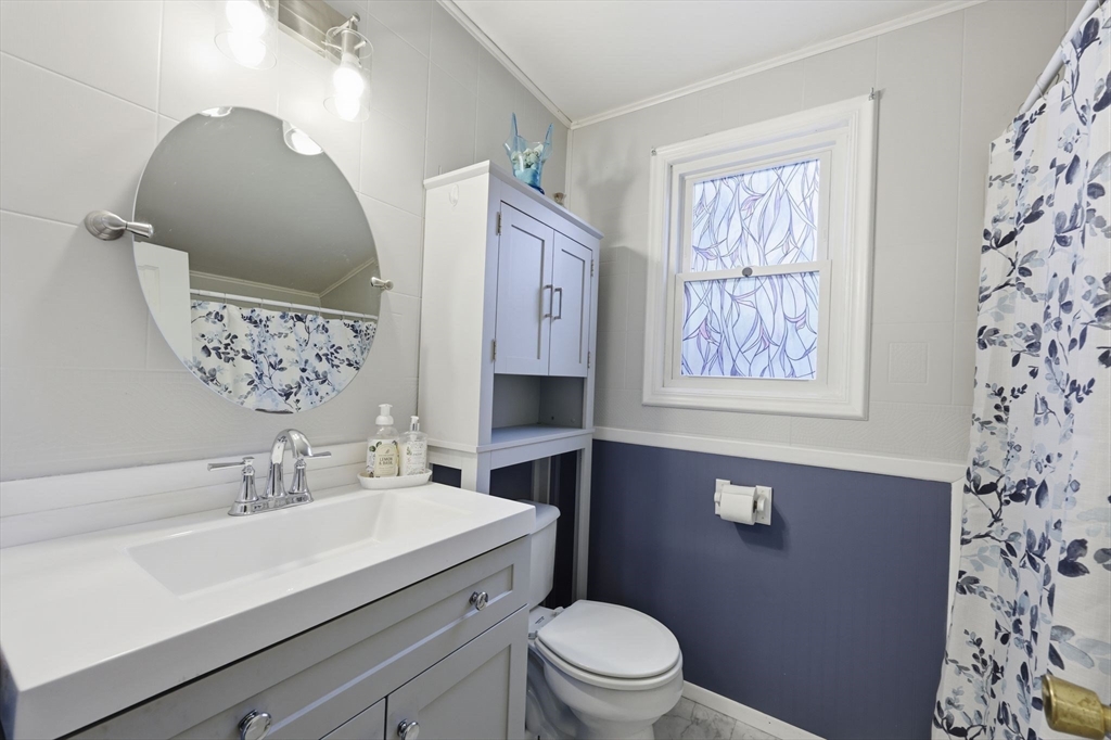 285 Breckwood Boulevard Springfield, MA 01109 - Photo 15 of 30