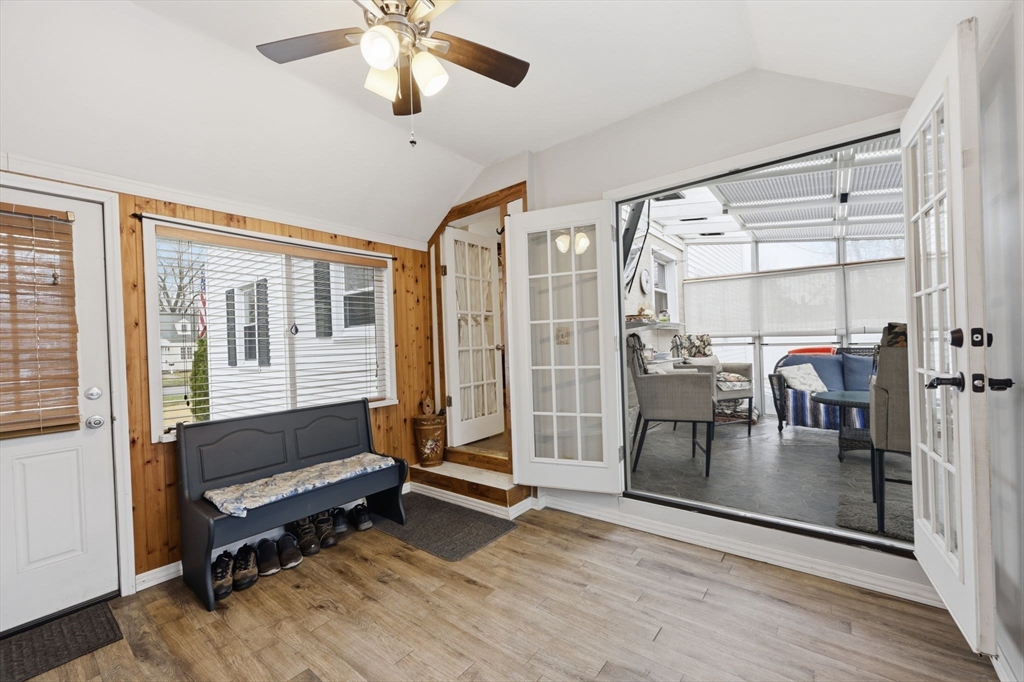 285 Breckwood Boulevard Springfield, MA 01109 - Photo 17 of 30