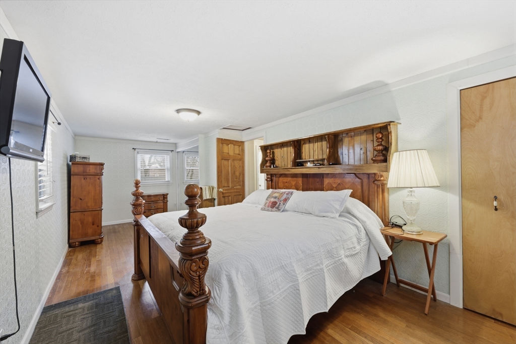 285 Breckwood Boulevard Springfield, MA 01109 - Photo 22 of 30