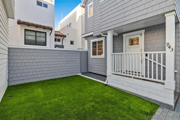 $2,450,000 | 943 F Avenue, Coronado, CA 92118