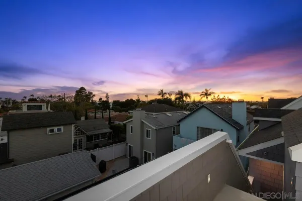 $2,450,000 | 943 F Avenue, Coronado, CA 92118