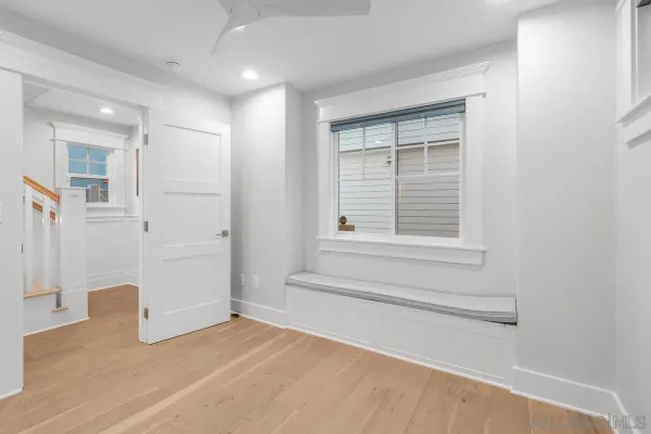 $2,450,000 | 943 F Avenue, Coronado, CA 92118