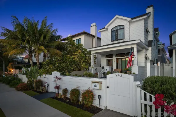 $2,450,000 | 943 F Avenue, Coronado, CA 92118