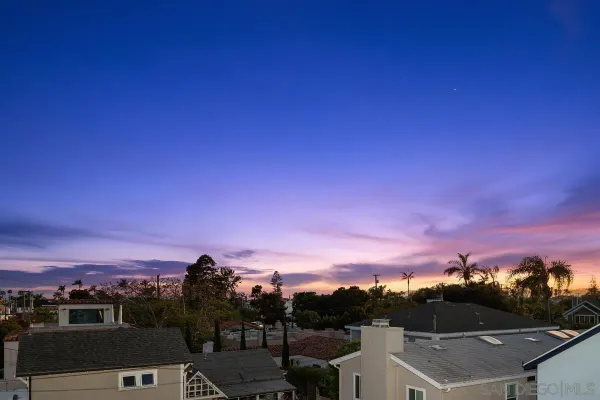 $2,450,000 | 943 F Avenue, Coronado, CA 92118