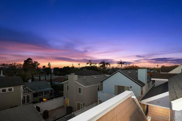 $2,450,000 | 943 F Avenue, Coronado, CA 92118