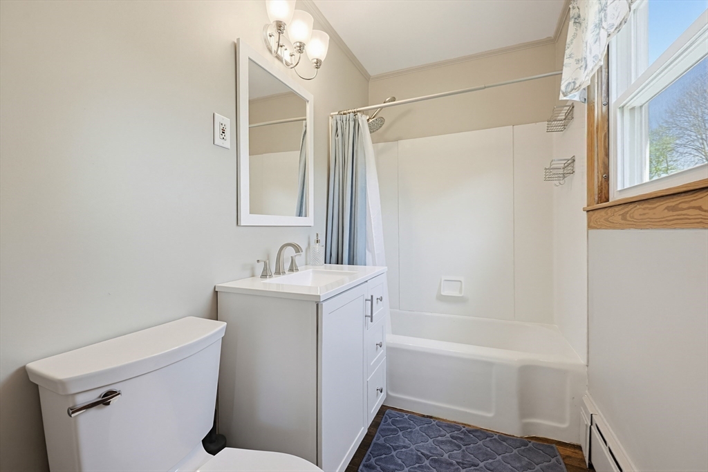 30 Linwood Street Webster, MA 01570 - Photo 31 of 40